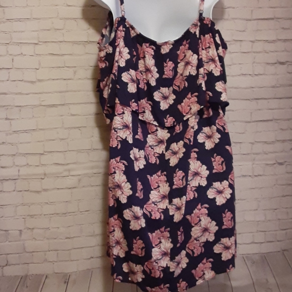 Grayson Threads - Floral Cold Shoulder Top - 2X - Picture 4 of 5